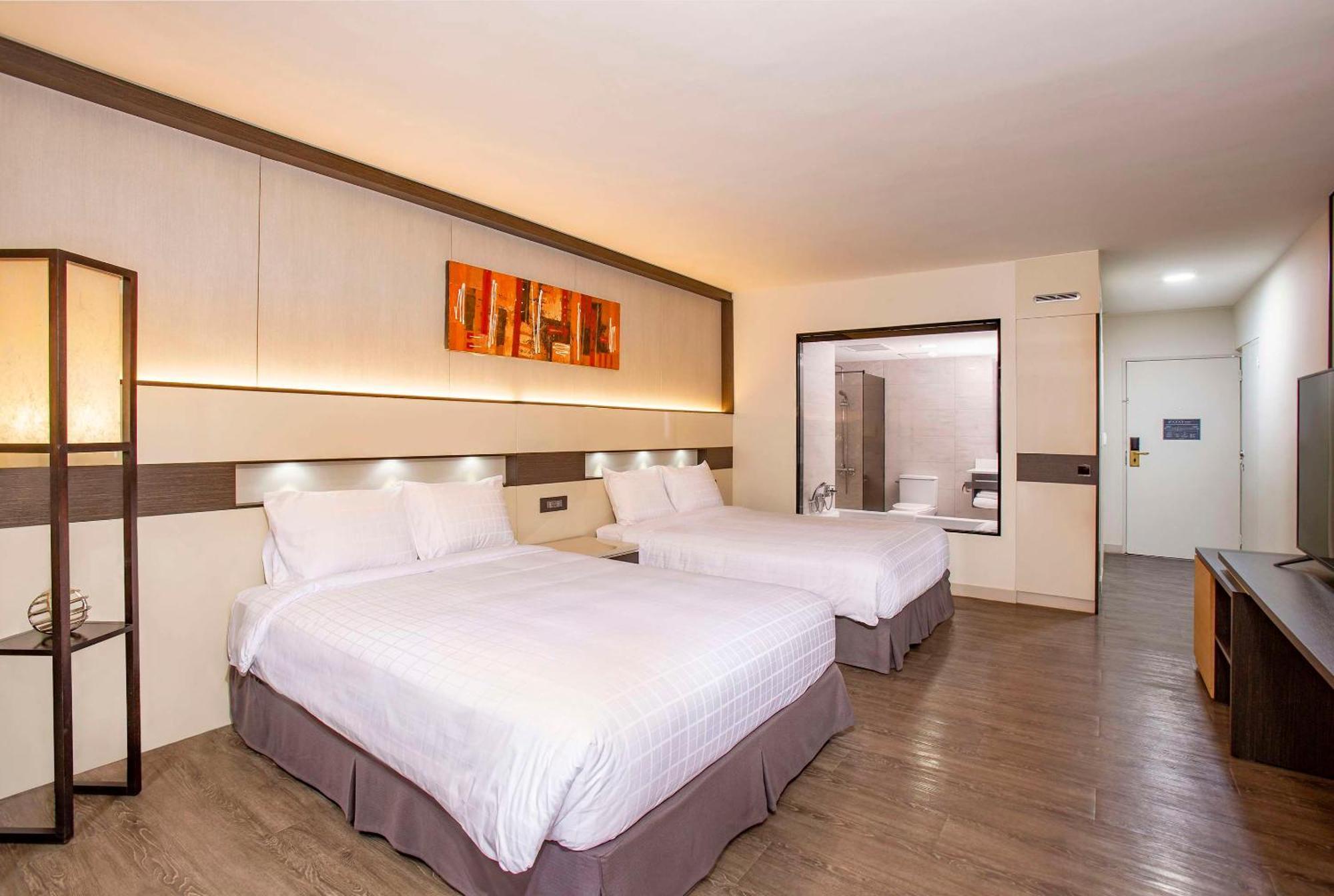 The Bayview Hotel Guam Тумон Экстерьер фото
